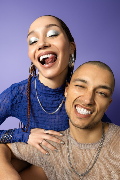 Whiten teeth by up to 4 levels in just 7 days.